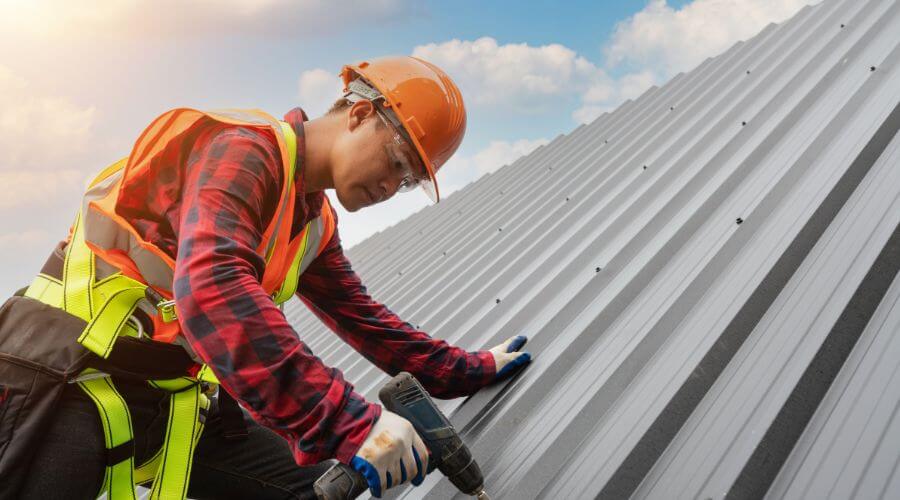 Professional Emergency Roof Repairs services in Mammoth, WV